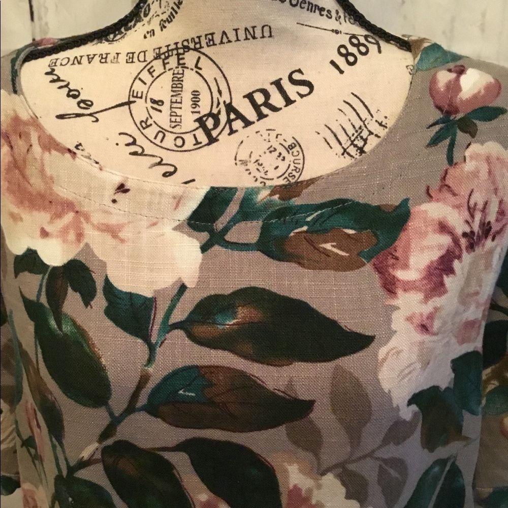 PUO 🌸SOLD🌸 DOU DOU Floral Dress - Picture 8 of 8